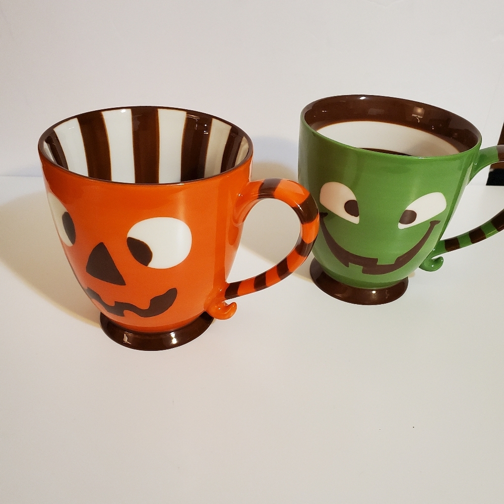 Disney Mugs - Picture 10 of 13